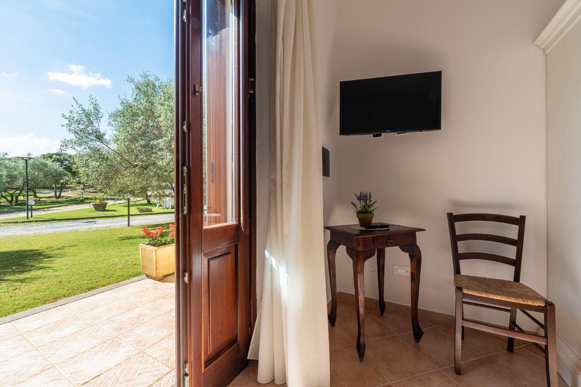 Residenza Parco Degli Ulivi Villa Villamassargia Exterior photo