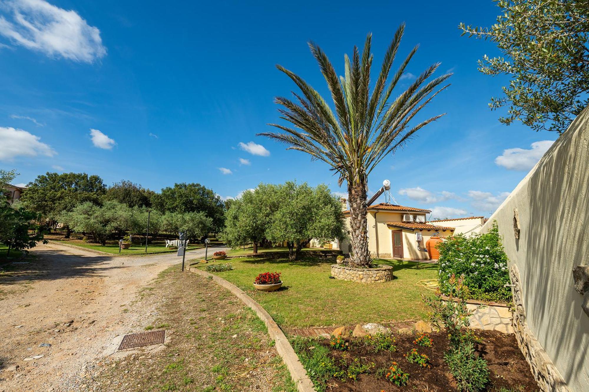 Residenza Parco Degli Ulivi Villa Villamassargia Exterior photo