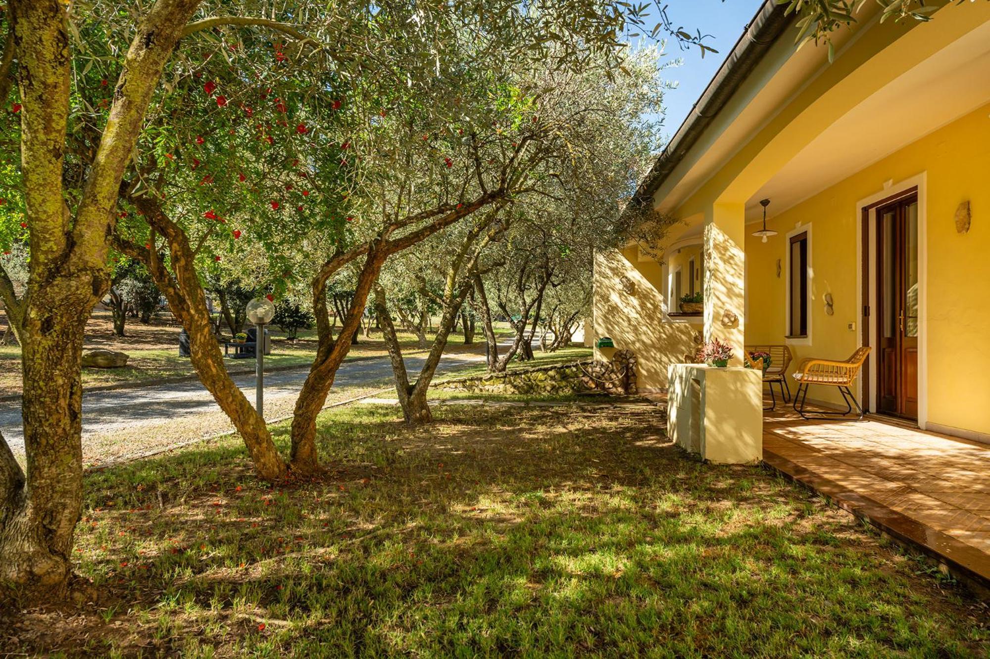 Residenza Parco Degli Ulivi Villa Villamassargia Exterior photo